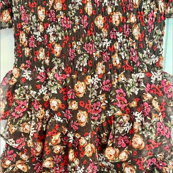 Olivaceous Floral Dress (size sml) - Picture 2 of 3